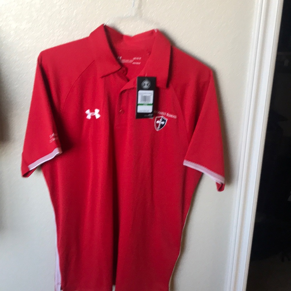 Brand new tags in men’s polo golf shirt red large